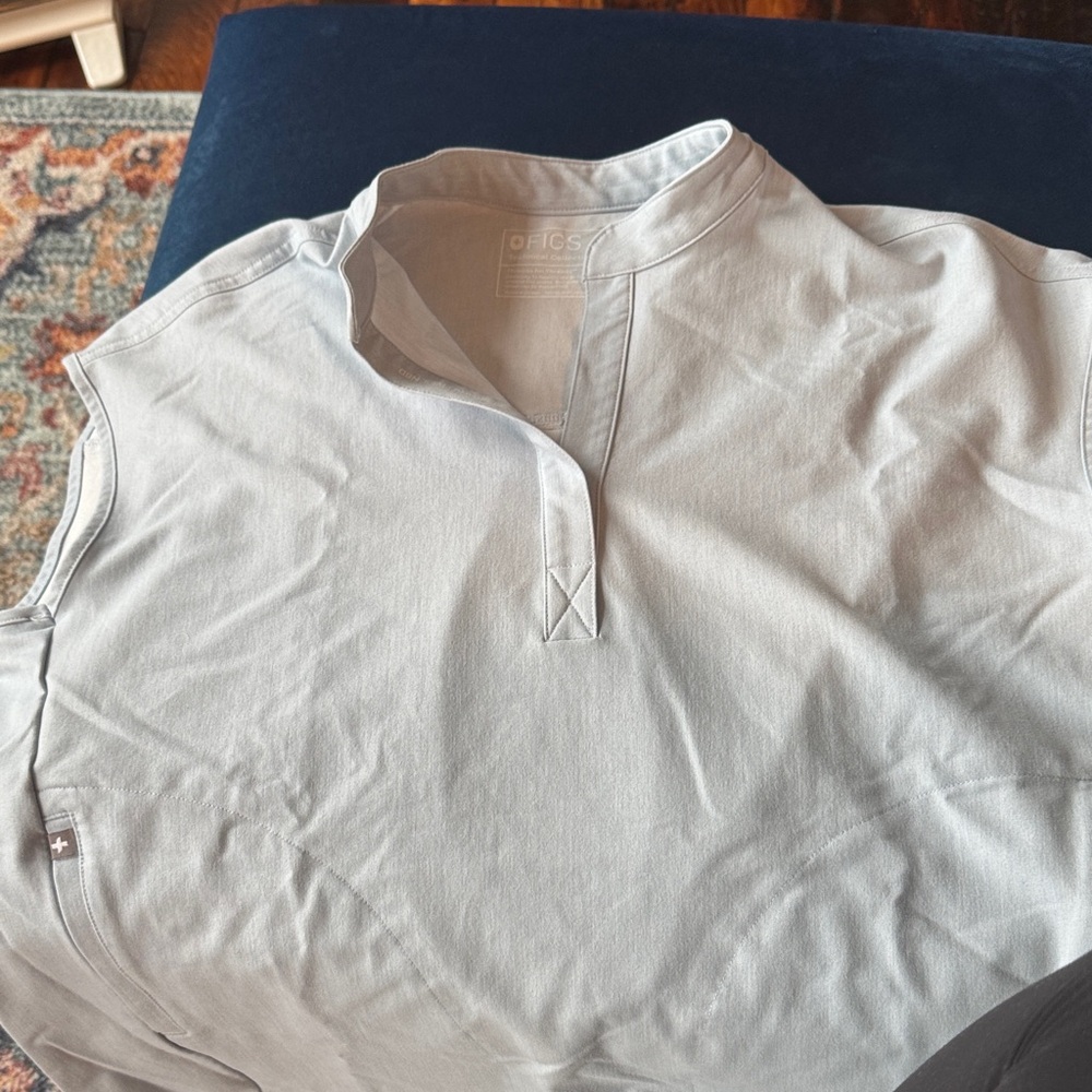 Figs Light Gray Women's Casual Button Down Shirt